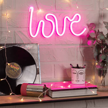 Produto de Letreiro Neon "LOVE"