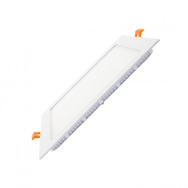 Placa LED Quadrada SuperSlim 20W Corte 215x215 mm