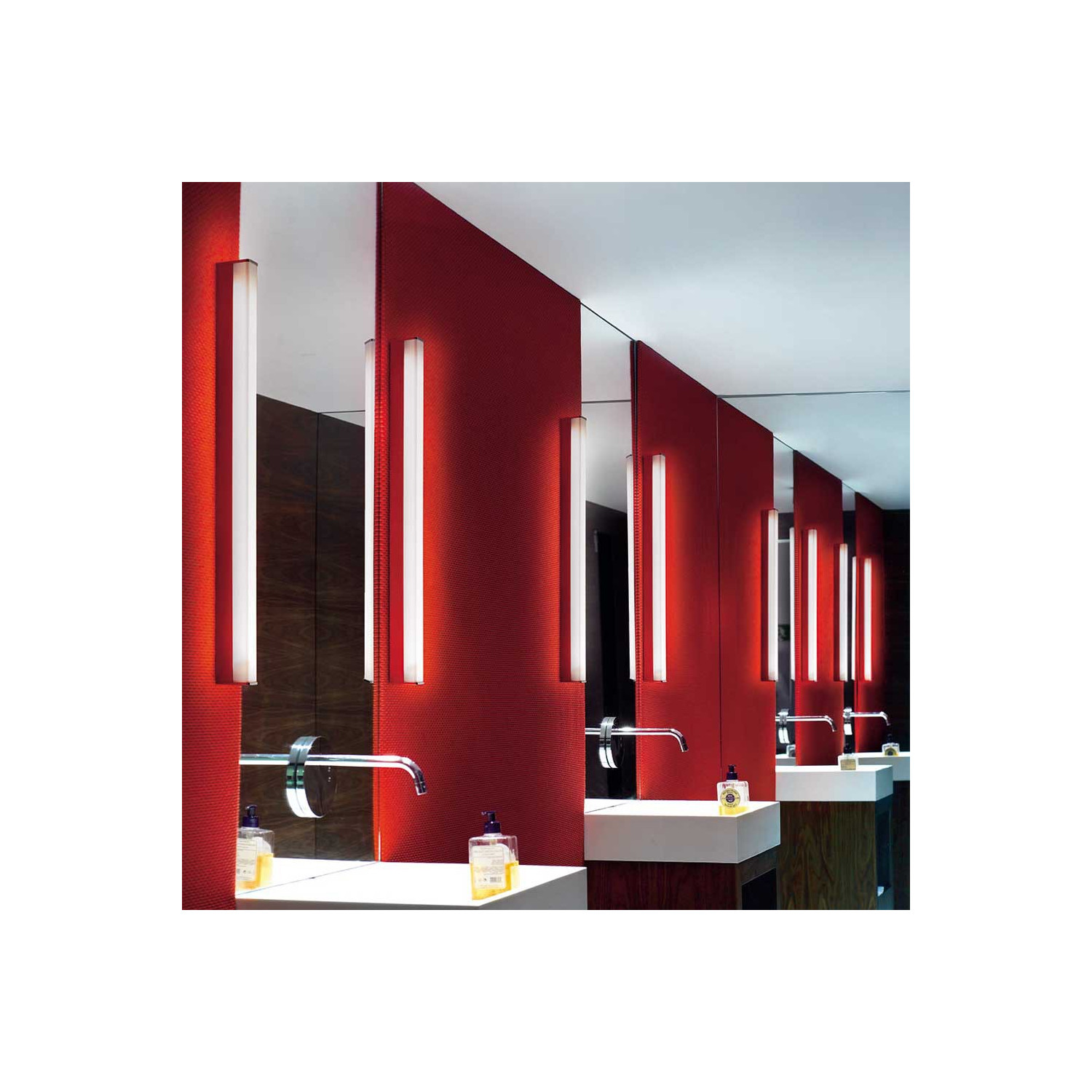 Aplique LED Toilet Q Small 8W LEDSC4 05150721M1 efectoLED