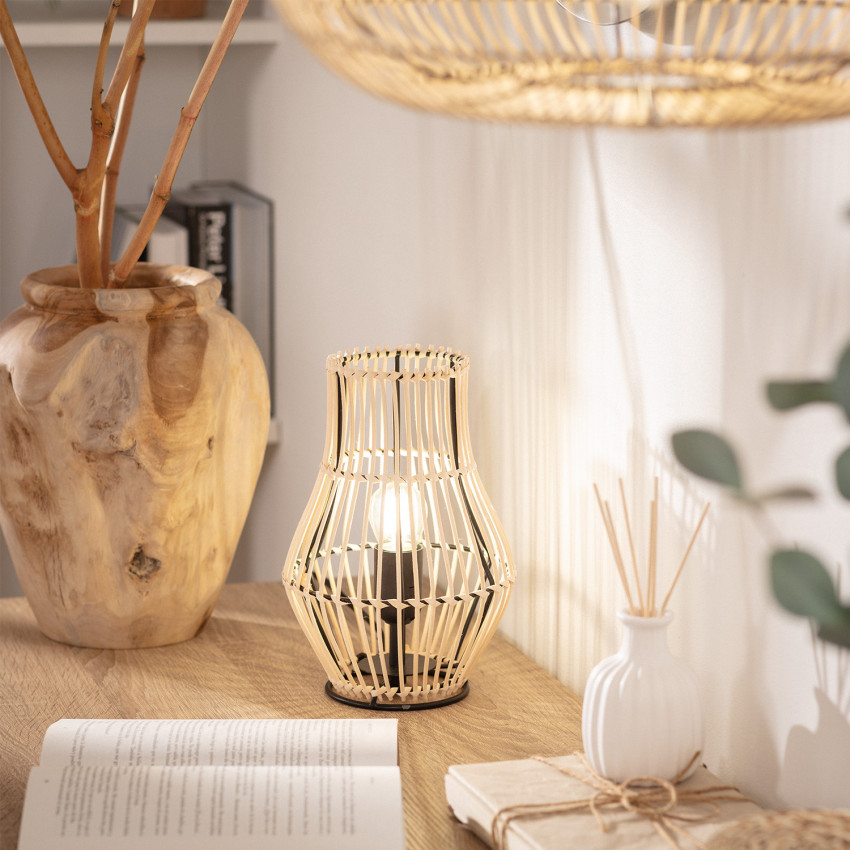 Producto de Lámpara de Mesa de Ratán Arawa Sulu