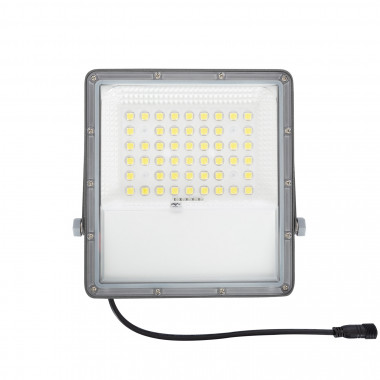Producto de Foco Proyector LED Solar 10W 100lm/W IP65 con Control Remoto